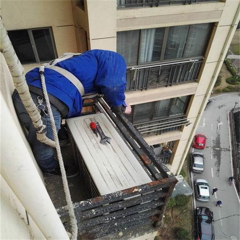 深圳罗湖东湖家用分体式空调漏水怎么办