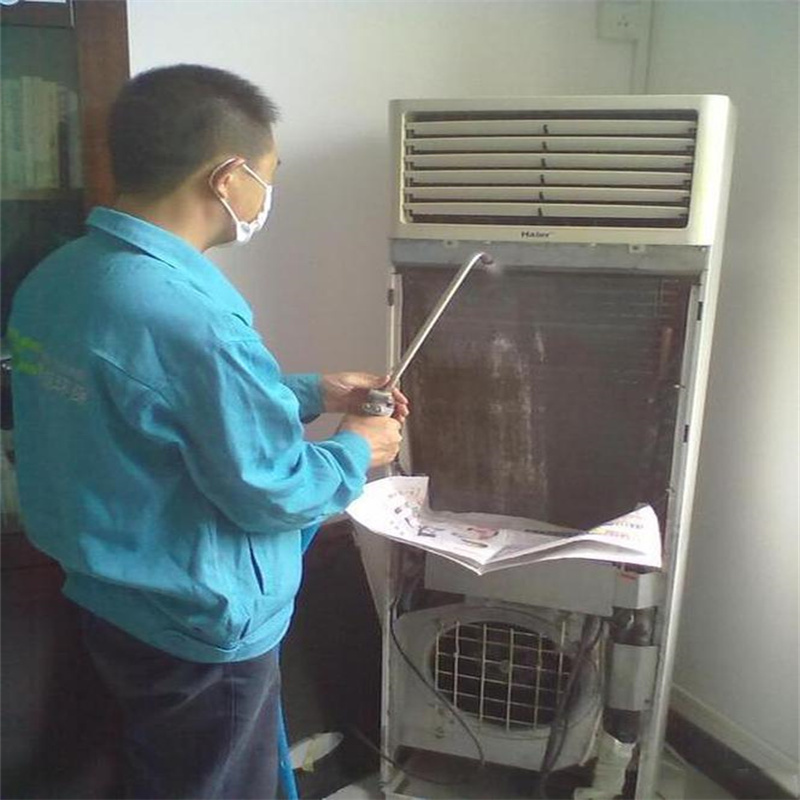 深圳罗湖东湖空调维修清洗-空调上门检修，专业空调维修师傅，快速上门